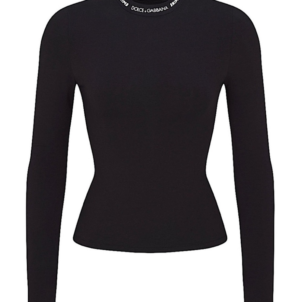 BLACK ONE only skims Dolce and Gabanna top